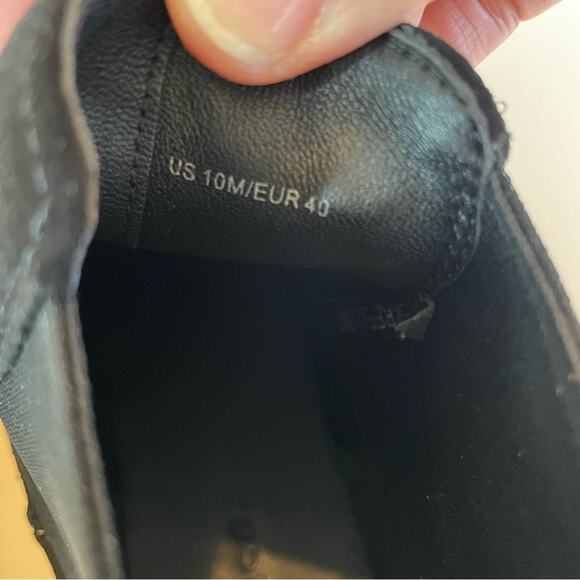 Vince Rhys Chelsea Suede Short Sneaker Boots Water Repellent Women’s size 10 - Picture 9 of 16